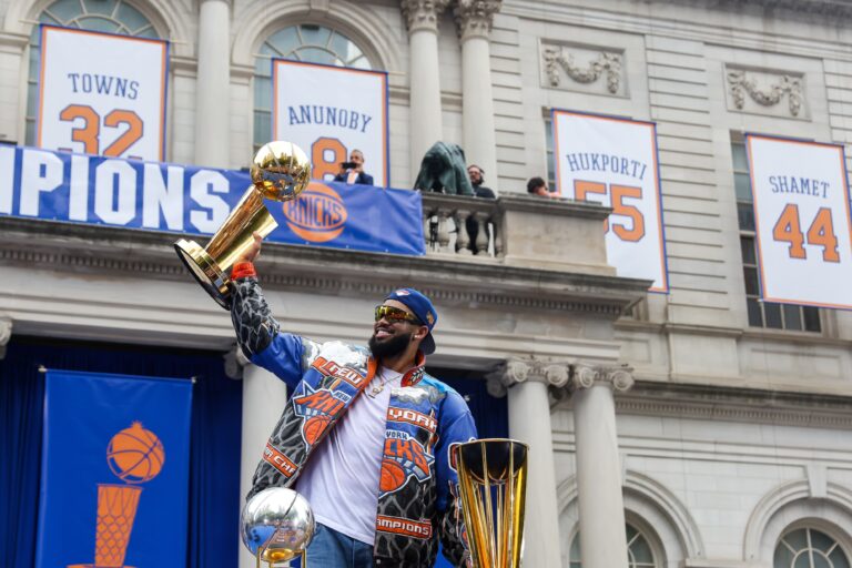Karl-Anthony Towns contract situation still looms over Knicks’ offseason