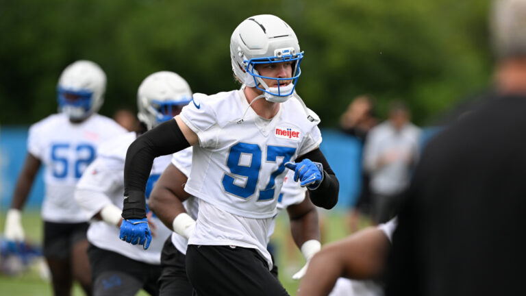 Little-known NFL record gives Aidan Hutchinson bold edge over Myles Garrett