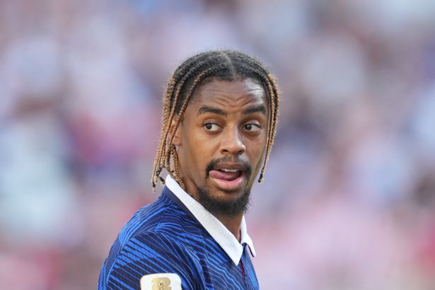Liverpool boosted by Bradley Barcola transfer update as Arsenal claim shut down