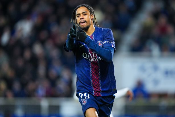 Liverpool transfer news LIVE: Bradley Barcola agreement, Rayan targeted, New York flight canceled