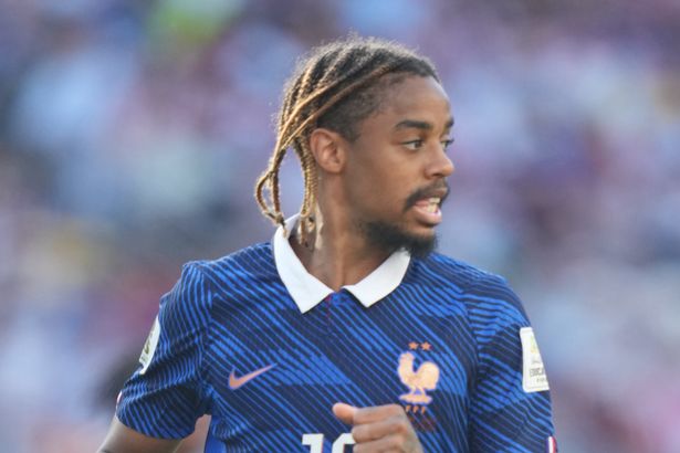 Liverpool warned over only drawback of signing Bradley Barcola this summer