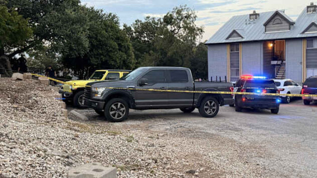 Man shot at Northwest Side apartment pool, SAPD says suspect still at large