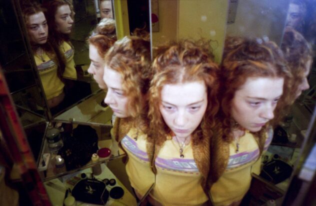 Melissa Auf der Maur Unveils First New Music in 16 Years
