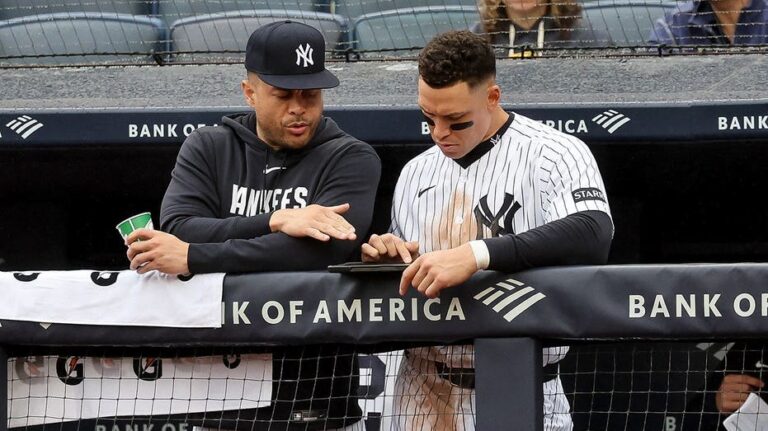 MLB effectively outlaws use of AI on dugout iPads during games