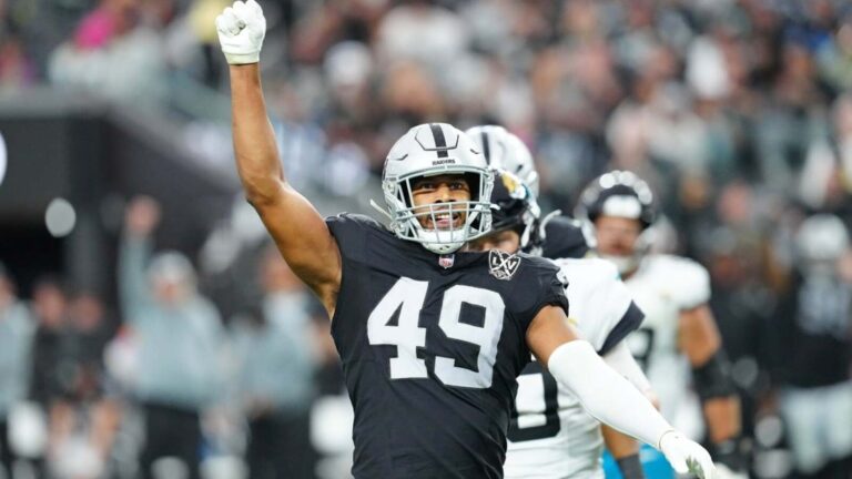 NFL suspends Cowboys DE Charles Snowden 3 games