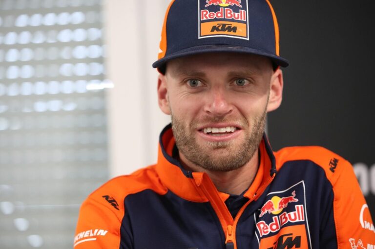 Pedro Acosta says Brad Binder deserves 2027 MotoGP seat: “I’d give him my bike”