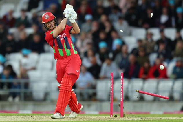 Potts holds nerve to seal Derbyshire tie and dent Lancashire hopes