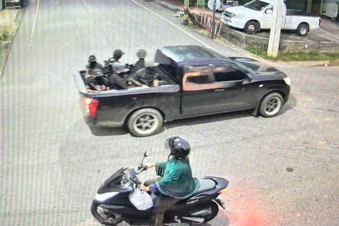 Thai authorities hunt for suspects after an attack in troubled south kills 5 soldiers