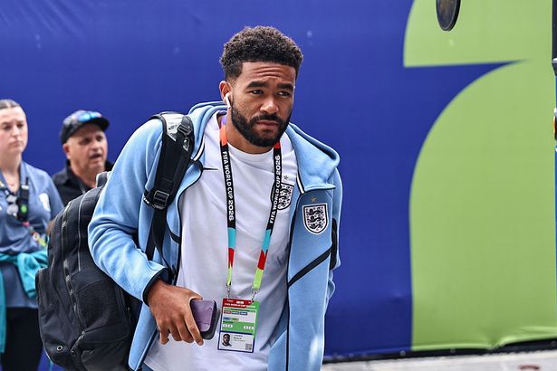 The Reece James problem that Roy Keane and Gary Neville both agree on