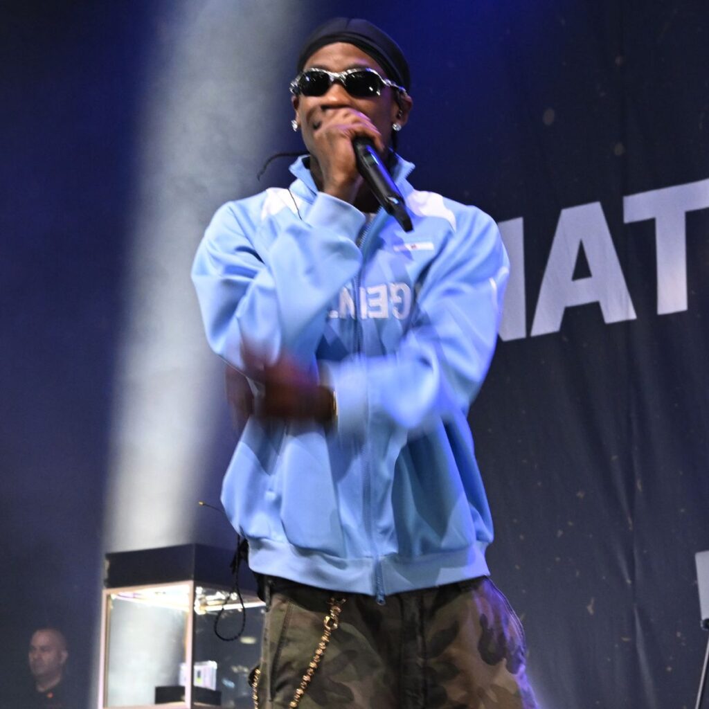 Travis Scott, Kylie Jenner's Daughter Stormi Appears at Fanatics Fest