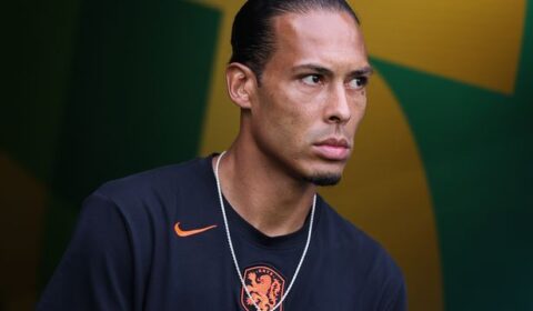 Virgil van Dijk ‘going nowhere’ as Andoni Iraola feelings made clear amid Liverpool transfer rumors