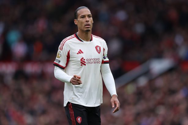Virgil van Dijk transfer claim as World Cup star 'chooses' rival team