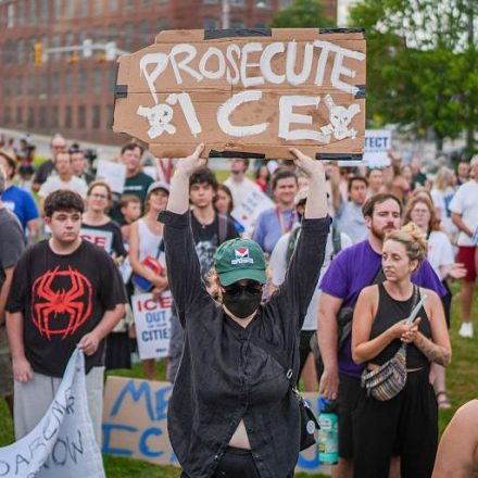 Would-Be Platner Replacements in Maine Rally Around “Abolish ICE” (or Something Close)