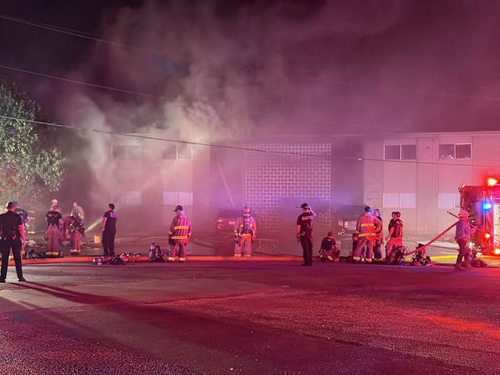 4 injured in Southeast Side apartment fire, SAFD says