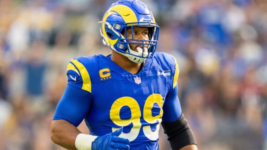 Aaron Donald Shows Off Superhuman Strength in Insane Pool Training With Water Bottles