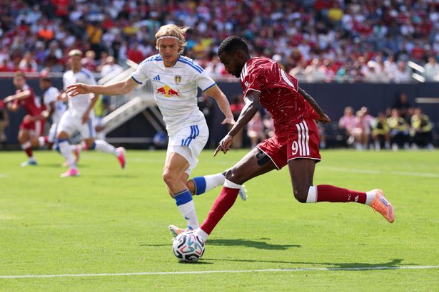 Alexander Isak offers fitness update after Liverpool return for pre-season - 'That's the plan'