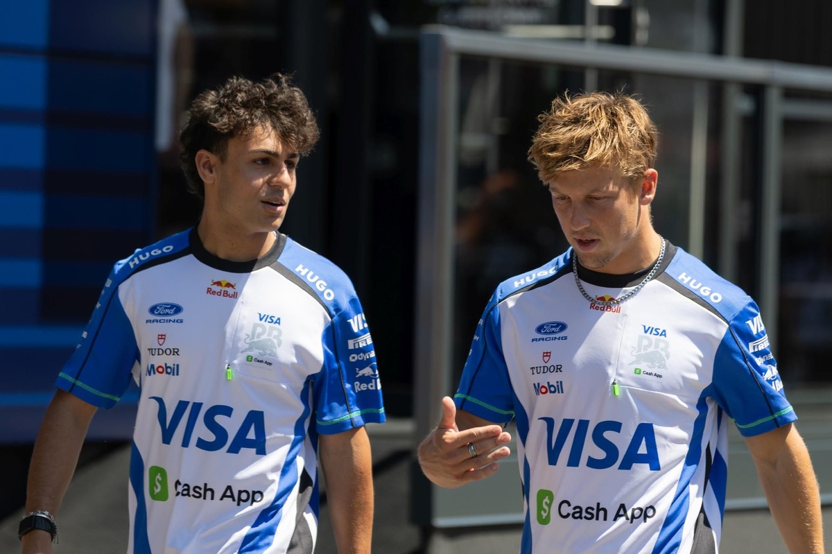 Arvid Lindblad opens up on Liam Lawson relationship at Racing Bulls