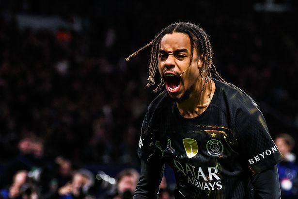 Bradley Barcola gives Liverpool 'final green light' as PSG stance clear