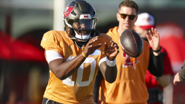 Buccaneers Should Seriously Consider Moving Jalon Daniels Up the Depth Chart