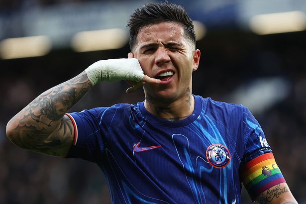 Chelsea transfer news LIVE: Huge Fernandez price, Mudryk deal gets green light, Lewis-Skelly latest
