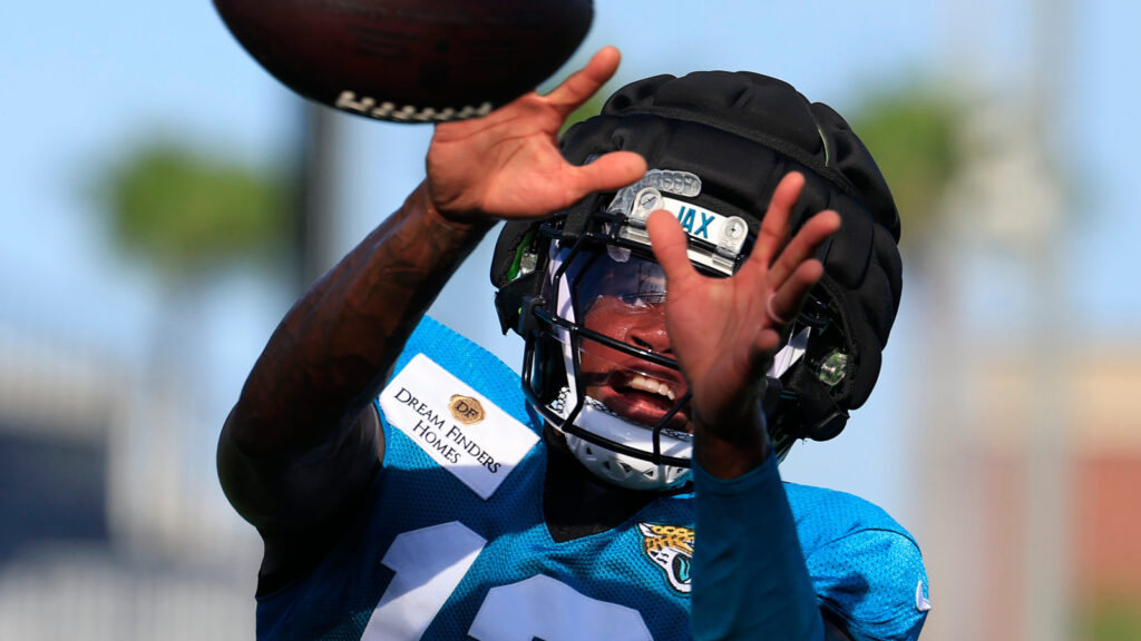 Chris Olave 'Welcomed Back' Travis Hunter To The NFL By Embarrassing Him At Saints-Jags Joint Practice