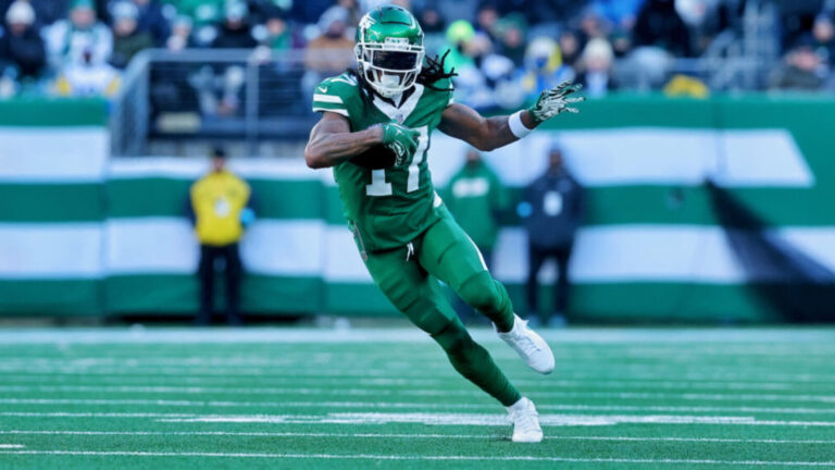 Davante Adams Offered Jets Rookie $17,000 For His Number — Reveals How Rookie Demanded $1 Million & Ended Up With Nothing