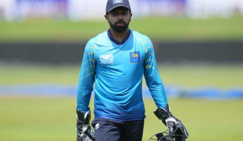 De Silva on Dickwella selection: In Galle, ‘player with the best glovework plays’