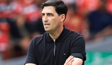 Didi Hamann names Andoni Iraola ‘issue’ that could get ‘very hot, very quickly’