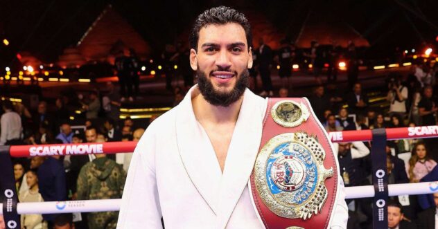 Hamzah Sheeraz ordered to face former unified world champion in dangerous title defence