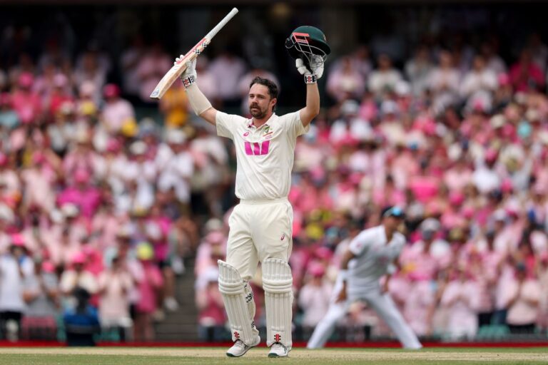 Head beats Carey by one vote to claim back-to-back Allan Border Medals