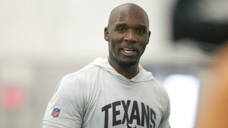 Houston Texans Make Move for 6-Foot-5 Pass Rusher