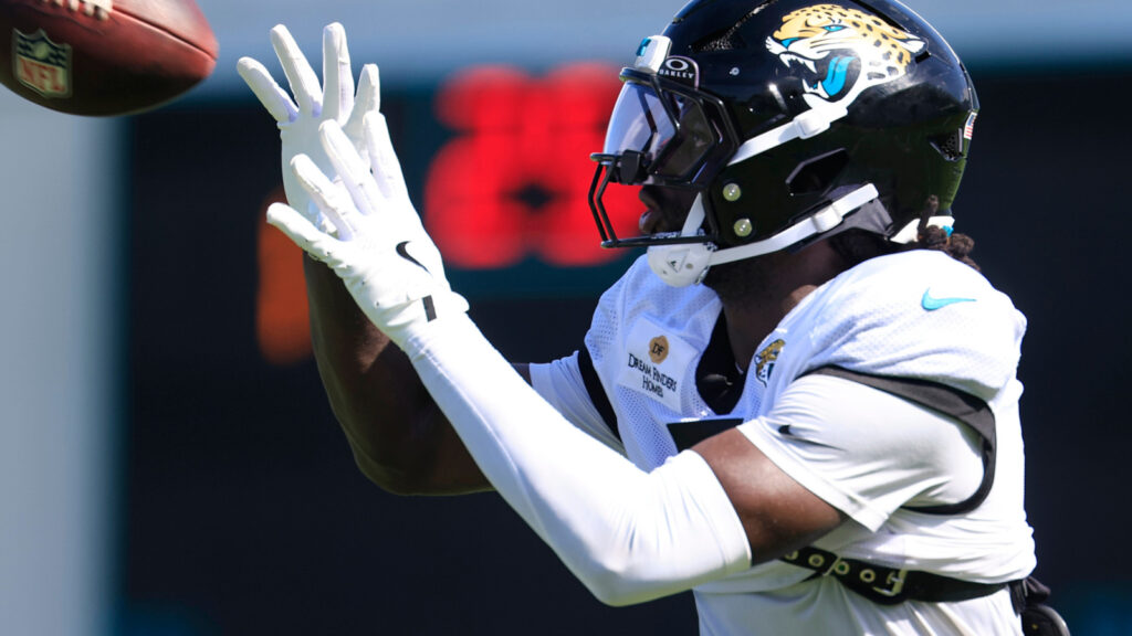 Jaguars Turned Down Two Big Trade Offers For WR Brian Thomas Jr. Last Year