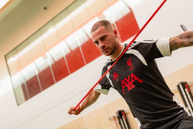 Jamie Carragher sends blunt Alexis Mac Allister transfer verdict to Liverpool - 'What's the point?'