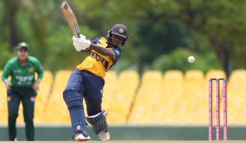 Kavindi, Athapaththu star as all-round SL canter to series win