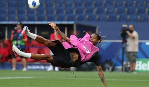 Liverpool gets major Bradley Barcola boost as PSG closes in on transfer agreement