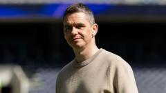 Man Utd boss Skinner steps down before WSL season