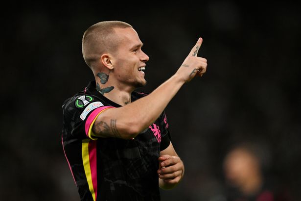 Mykhailo Mudryk transfer update as Chelsea receive interest from three Premier League rivals