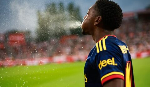 Myles Lewis-Skelly to Chelsea transfer verdict with Xabi Alonso midfield options scrutinised