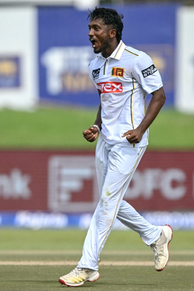 Nuwantha, Jayasuriya make an impact but India well ahead