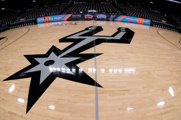 Open Thread: Spurs announce new partnership with Heybike