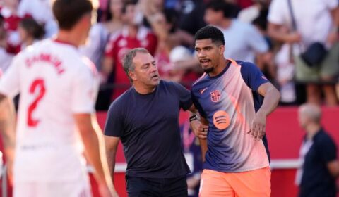 Ronald Araujo was handed brutal reality check by Hansi Flick before Barcelona return