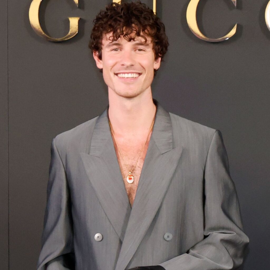 Shawn Mendes Hard Launches Girlfriend Bruna Marquezine