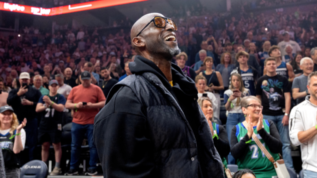 Timberwolves will finally retire Kevin Garnett's No. 21 in February with new ownership in place