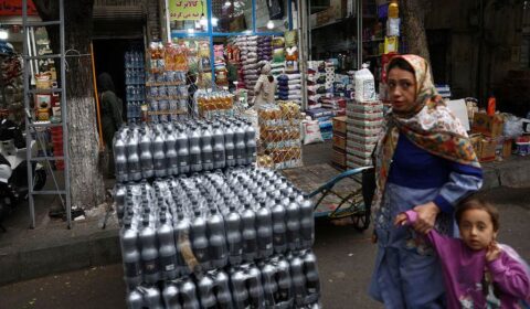 Trump bets economic pressure can squeeze Iran as regime’s own failures deepen the pain
