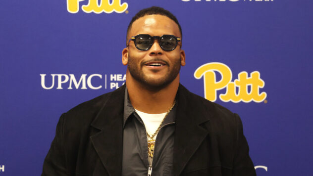 Why Aaron Donald worked out with the Rams during training camp