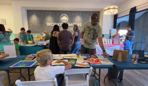 Working Moms of San Antonio teaches children business skills at summer pop-up market