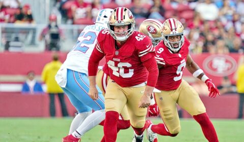 49ers make roster moves in Melbourne, sign veteran and waive tight end