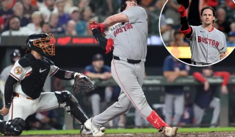 Adley Rutschman belts two homers against Orioles after getting standing ovation