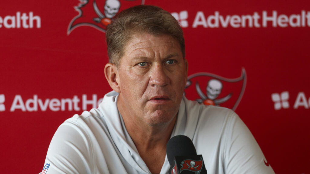 Bucs Expected To Sign ILB To Practice Squad