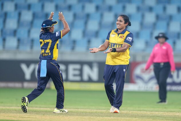 Gunaratne in as SL bowl; Easmin debuts for Bangladesh